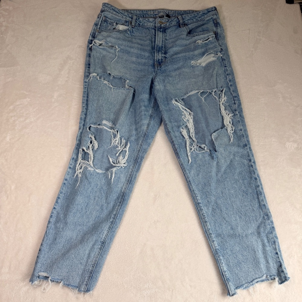 American Eagle Mom Jeans Womens 18 Light Wash Distressed Grunge Y2K High Rise